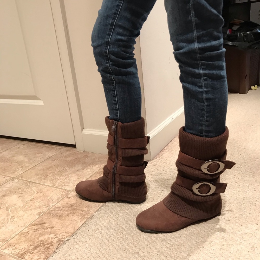 Anna 2 buckle knit bootie